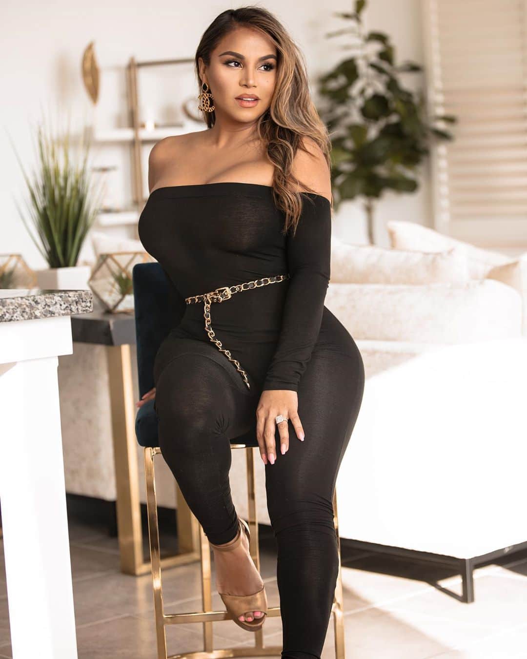 Dolly Castro Chavez: Photo.