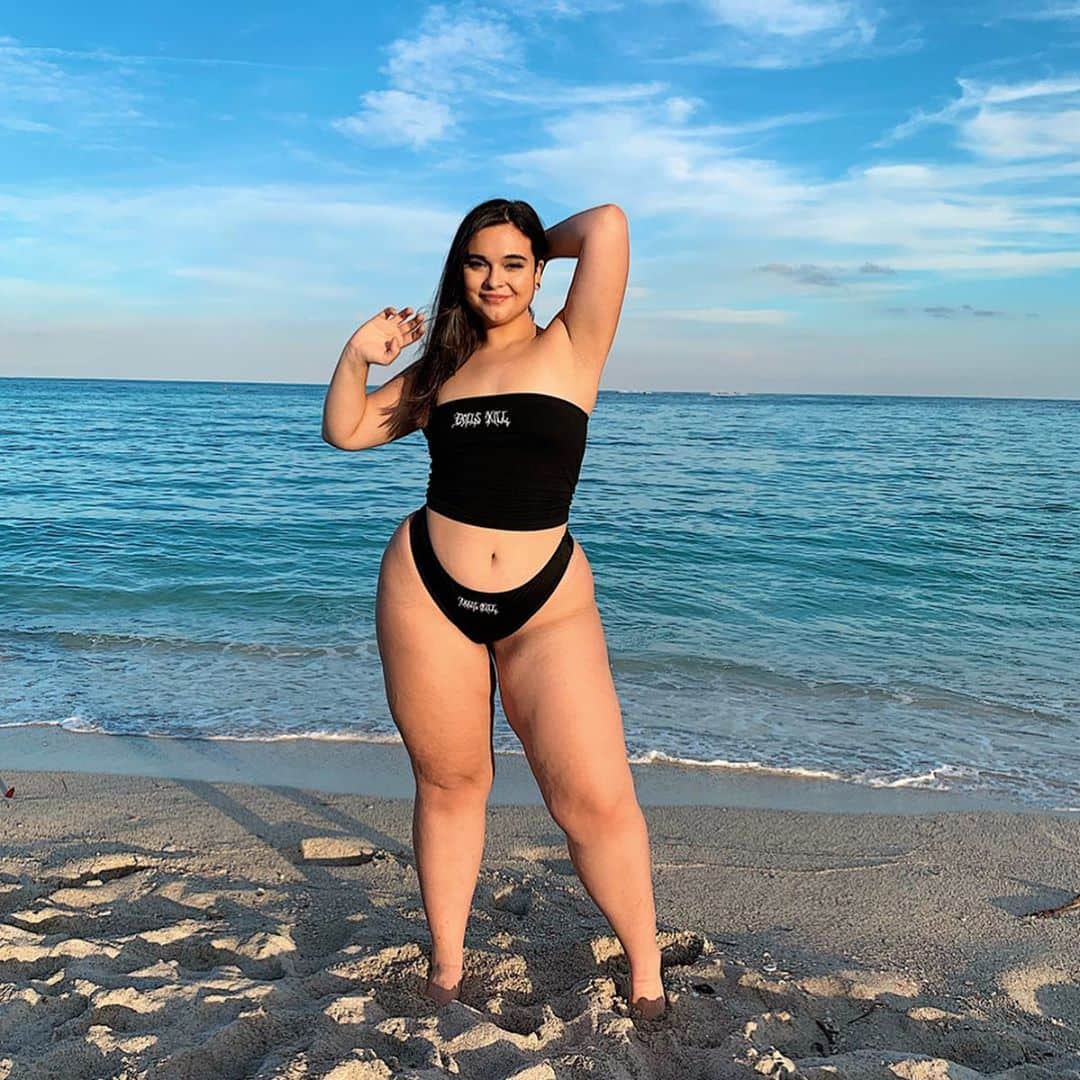 Beary Becca - Height, Weight, Bio, Wiki, Age, Photo, Instagram - Fashionwomentop